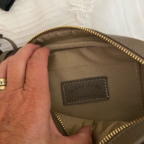 Purse - Picture 6 of 6